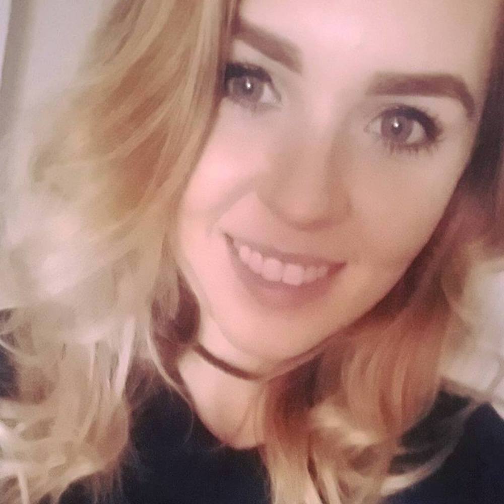 Meet your Posher, Melanie